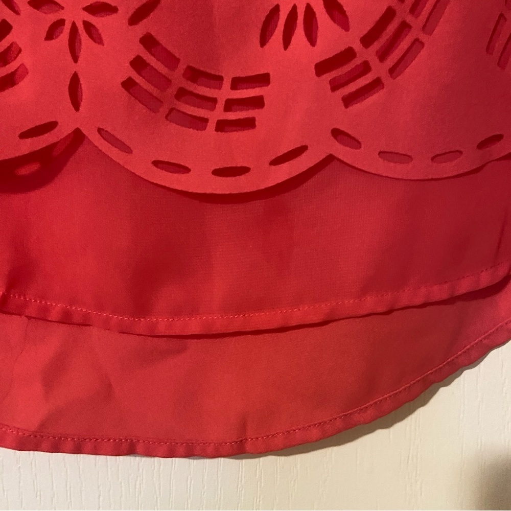 Pleione Coral Sleeveless Blouse with Cut-Out Design - Picture 9 of 9
